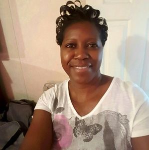 Meet your Posher, Saretha